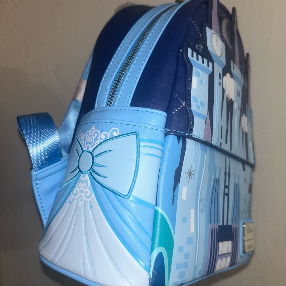 Loungefly Cinderella Castle Glow Mini Backpack - Picture 3 of 7